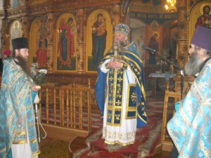 настоятель Александро-Невского кафедрального собора протоиерей Николай Фоменко