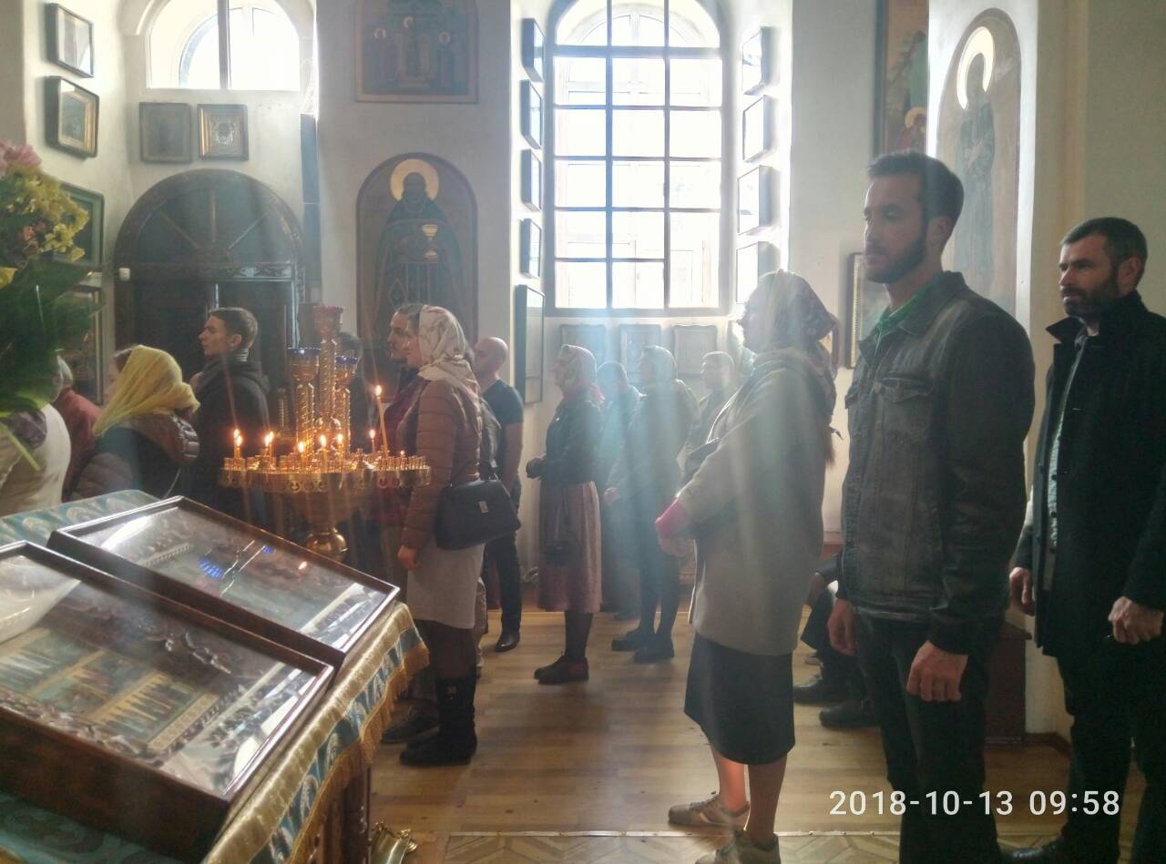 Киевская молодежка в Свято-Воскресенском храме